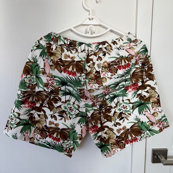 Globe Hawaiian Shirt Set Up Size L. - Picture 4 of 5